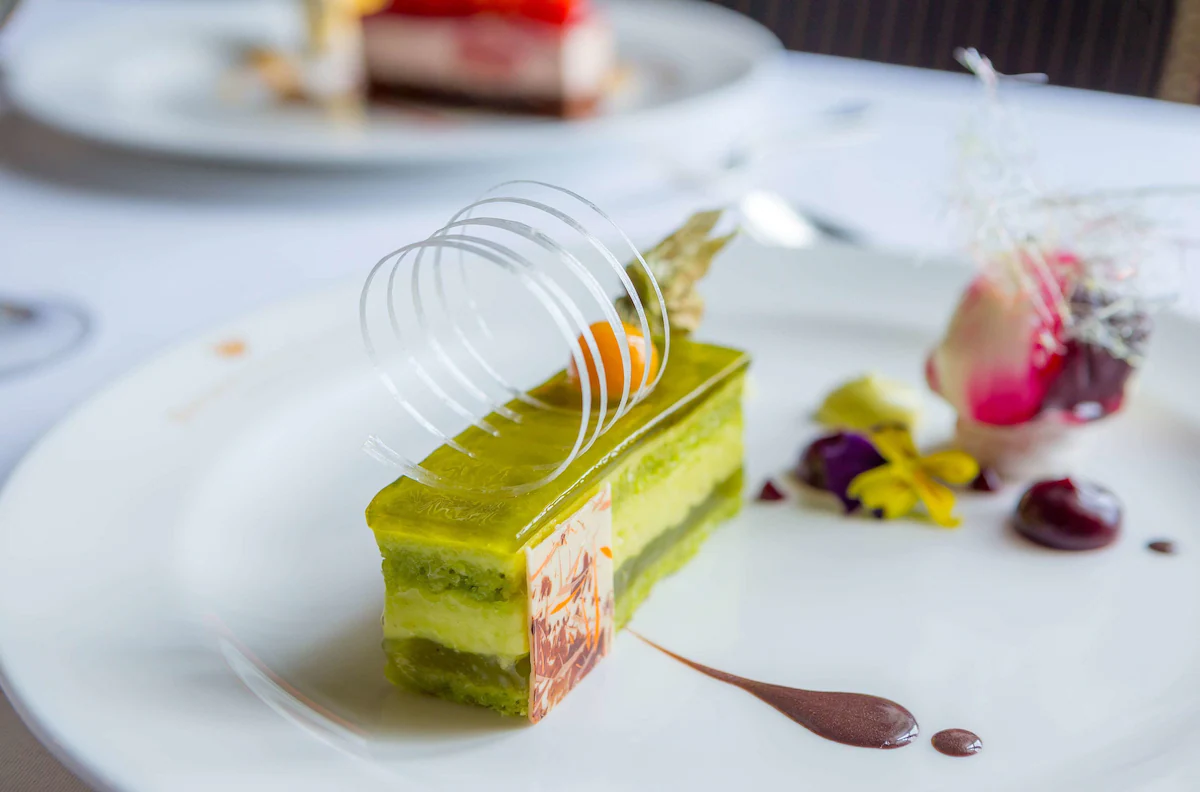 DROMOLAND CASTLE - RESTAURANT (1)