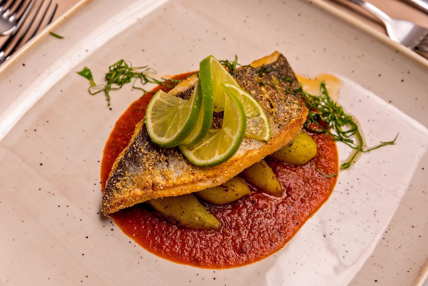 PUTEUS RESTAURANT (2)